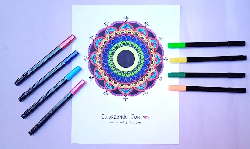 Dibujo de mandala islámica coloreada por Coloreando Juntos