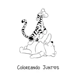 Imagen para colorear de Tiger aullando sentado sobre la barriga de Pooh acostado
